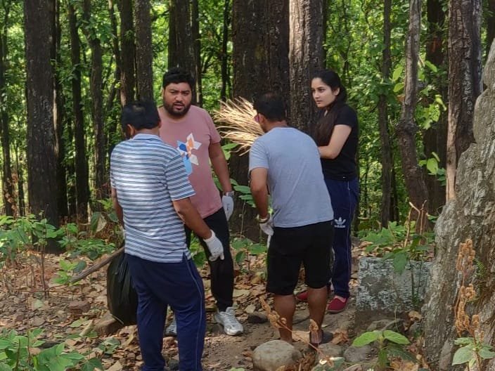 Cleanliness Drive at Khalanga Yudh Smarak by Sarvatra Seva Foundation